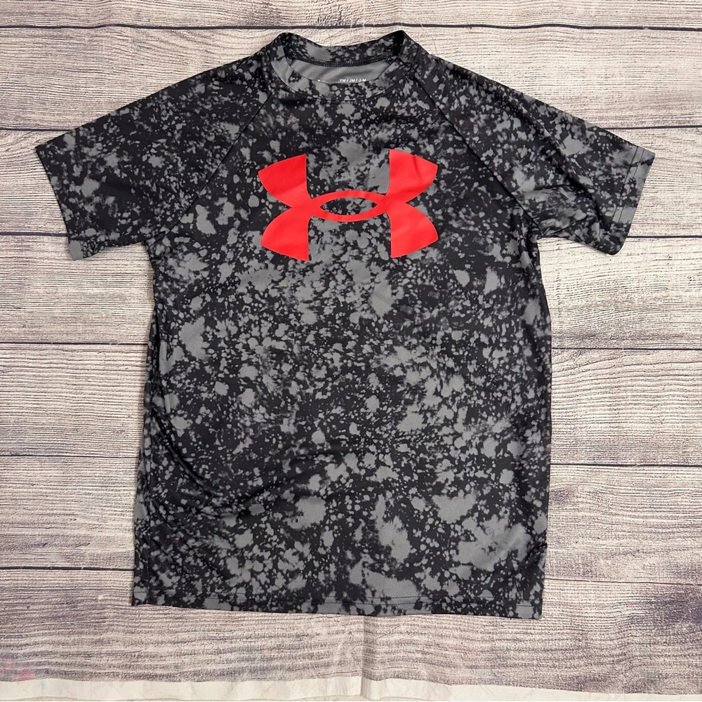 Under Armour shirt size YM 10-12